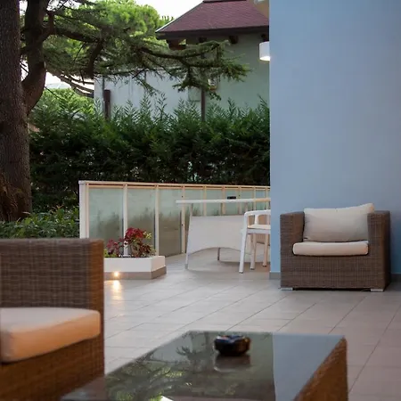 Albatros Hotel 3*