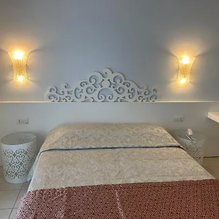 Hotel Albatros 3*