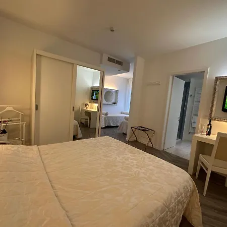 Hotel Albatros 3*