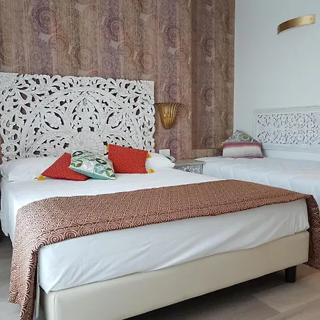 Albatros Hotel 3*